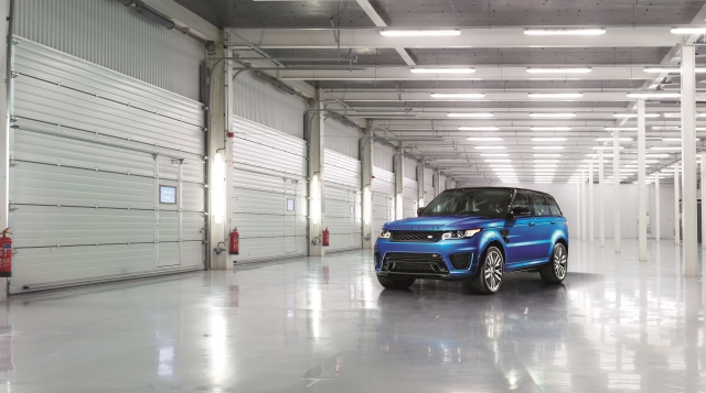 史上最強跑旅 Range Rover Sport SVR  台北車展霸氣登場