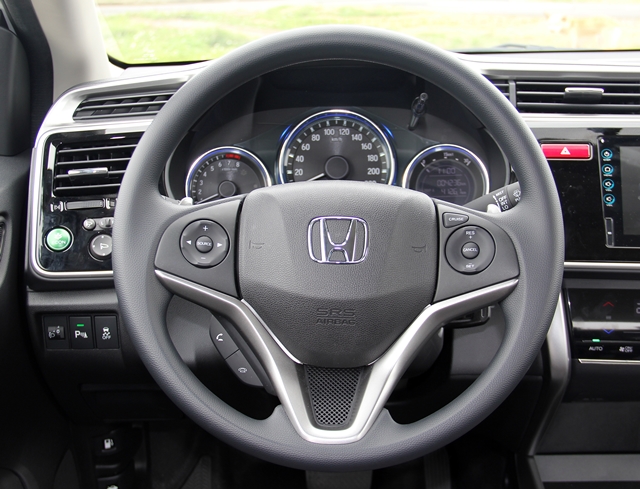 挾六氣囊之勢捲土重來！小改款 Honda City 新車試駕