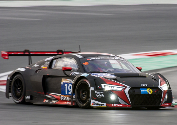 再創佳績！Audi 拿下杜拜 24 小時耐久賽冠、季軍
