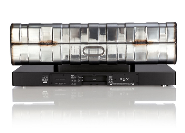 這款「911 Soundbar」音響，擁有2.1聲道、杜比數位解碼、LED顯示幕及DTS TruSurround虛擬環繞設計，音響最大輸出功率為200瓦。