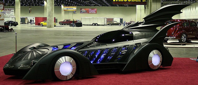 有如動物與汽車結合的新蝙蝠車。（圖片來源：thenewsherald）