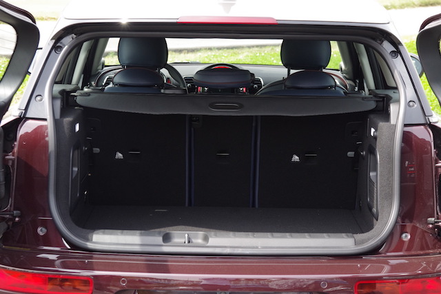 夜店小玩咖  Mini Cooper S Clubman 試駕（內有影片）