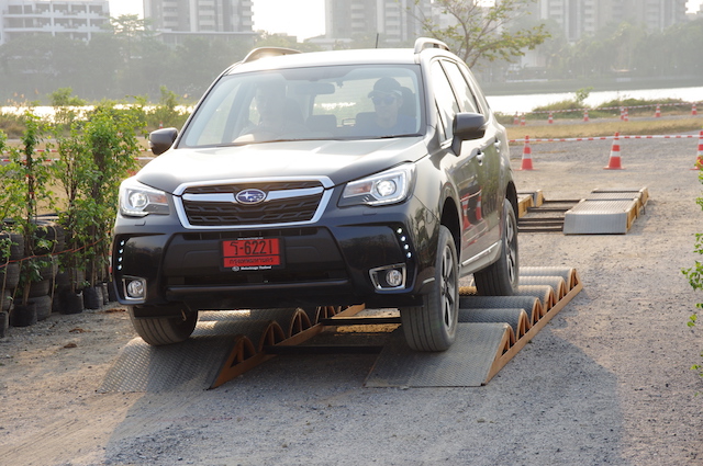 X-Mode 讓駕駛更安心   小改 Subaru Forester 泰國越野關卡體驗