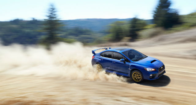 WRX STI搭載2.5升四缸渦輪增壓引擎，提供305hp／40kgm的最大動能。