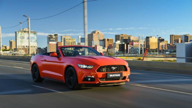 Ford在去年全球銷售出約110,000輛的Mustang Coupe、30,000輛的敞篷Mustang Convertible。