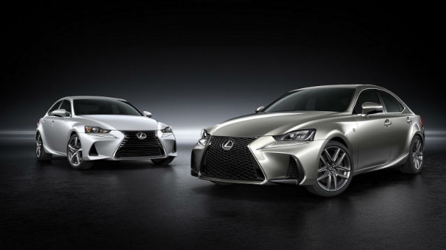 日前Lexus IS小改款以局部照曝光，近日正式的完整定裝照終於亮相。