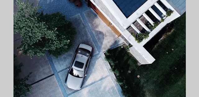 BMW 推特新影片有梗!預告 5 系列最新科技(內有影片)