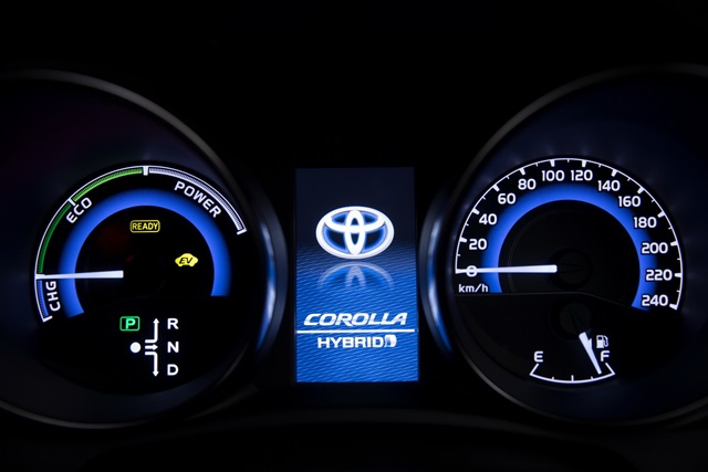 Toyota 神車家族新成員！Corolla Hybrid 續航表現驚人