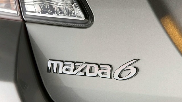 Mazda 6 控制安全氣囊系統的電路在製造過程中，沒有確實加入保護電線的塗料。