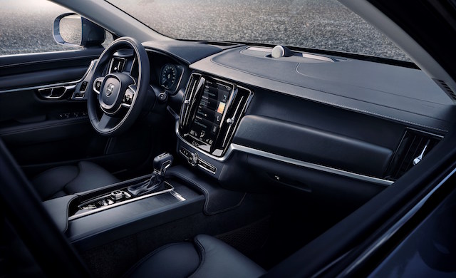 V90 Cross Country 的內裝與 V90 幾乎一模一樣。
