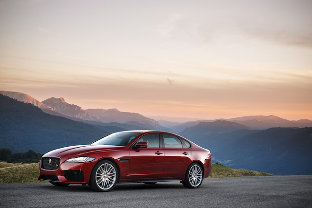Jaguar XF（圖片來源：Jaguar）