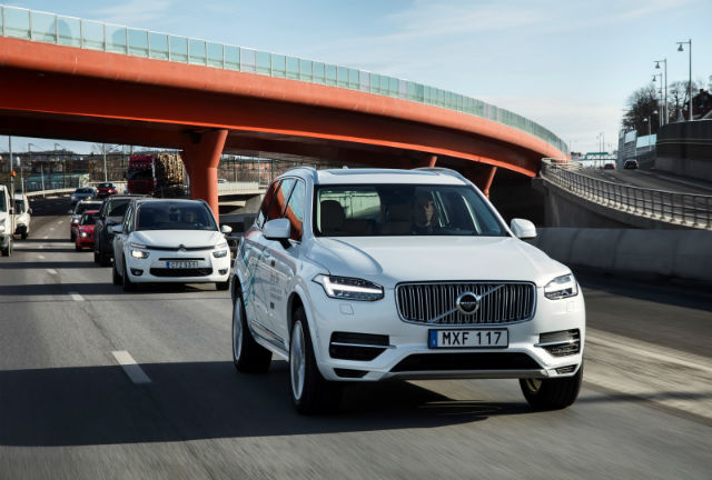 Volvo公佈了一項消息，表示未來車輛若要搭配自動駕駛系統，車主則必須支付10,000美元的額外費用。