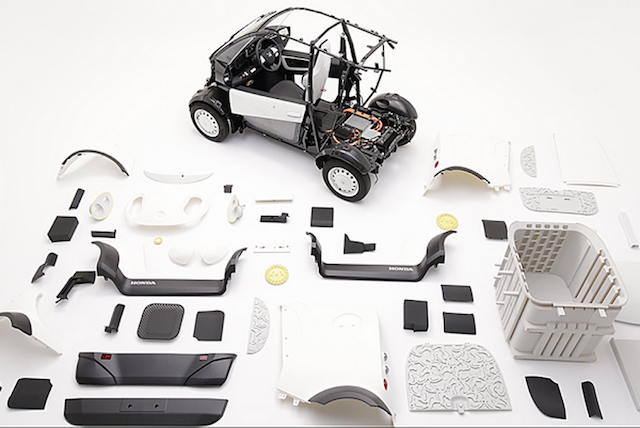 車體部分由 3D 列印來完成。
