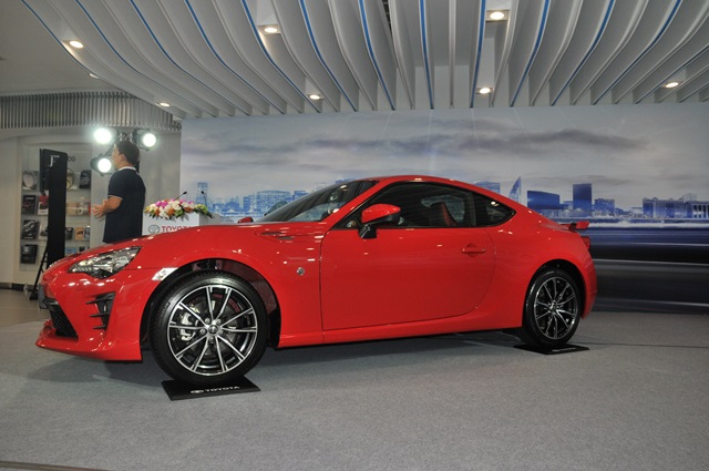 好結實的小跑車！全面進化的平價 Toyota 86 小改款上市（內有相片集）