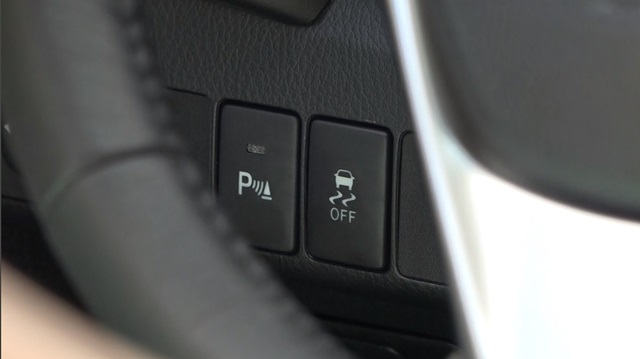 不枉神車之名！Toyota Altis 小改款試駕報導（內有影音）
