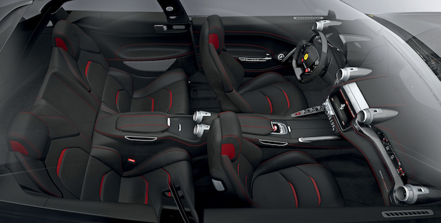 Ferrari GTC4Lusso 採雙門 4 座的設定。