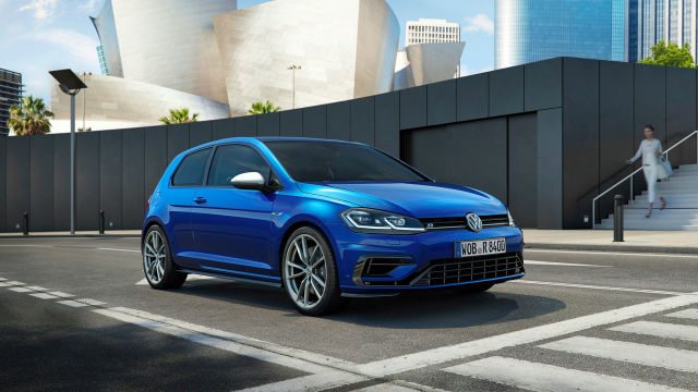 自 Volkswagen 於今年稍早正式發表小改款 Golf 後，就在近日原廠也公佈了最高等級 Golf R 的小改款細節資訊。