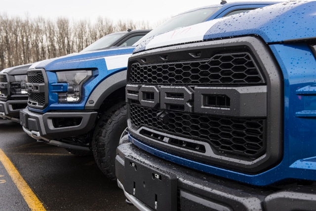 縱使上一代車型在中國的售價貴了三倍， Ford F-150 SVT Raptor 依然很搶手。