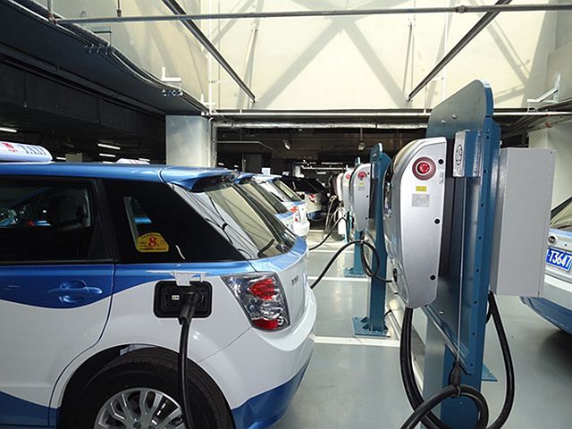 電動車的充電時間與網路完善度，始終困擾著所有消費者。