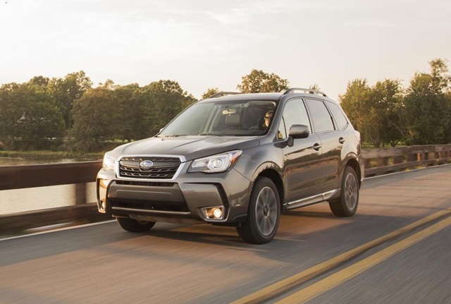 最佳小型休旅：Subaru Forester。