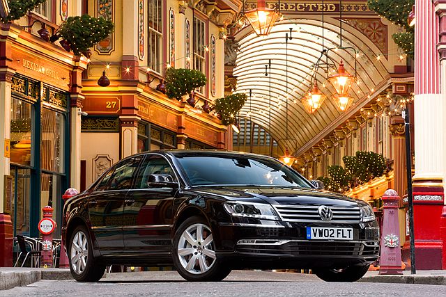 Volkswagen 品牌旗艦房車 Phaeton ,受到