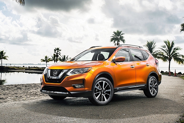台灣稱為 X-Trail 的 Nissan Rogue ，美國去年底推出小改款後，目前為同級銷售冠軍車款。