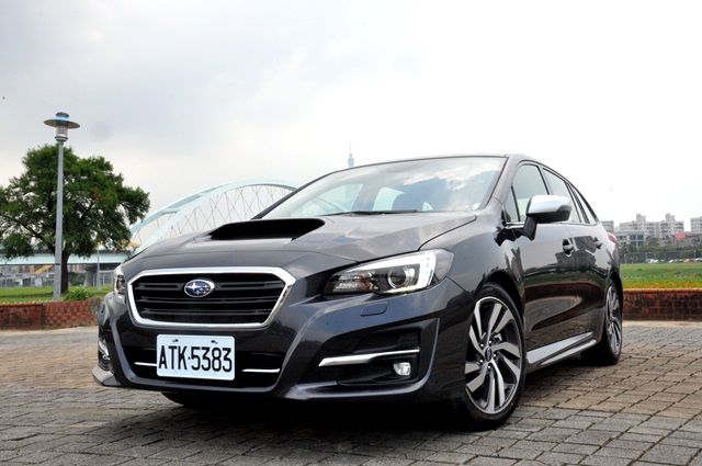 【搶先試駕】Subaru Levorg 旅行車小改款！微整細節更精緻、操控越顯穩重！（內有影音）