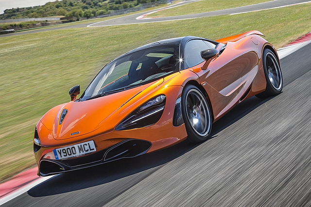 今年日內瓦車展發表的 McLaren 720S ，具備 720 匹最大馬力、峰值扭力 78.6 公斤米表現，實際用馬力機測試後，超低的傳動系統損耗率讓人感到相當驚訝。