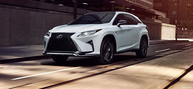 Lexus RX 車系原本是單一五人座設定，但其車身尺碼本來就已具備 7 人座需求。圖為現行 RX 車系。
