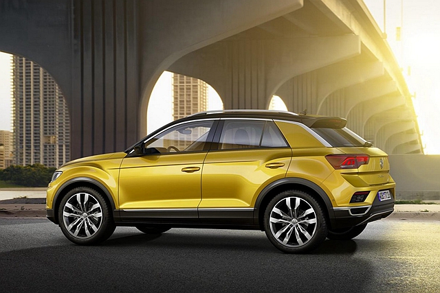 T-Roc 比標準版 Tiguan 車長短 252mm，仍具備基本 445 公升/後座打平 1,290 公升的置物空間表現。