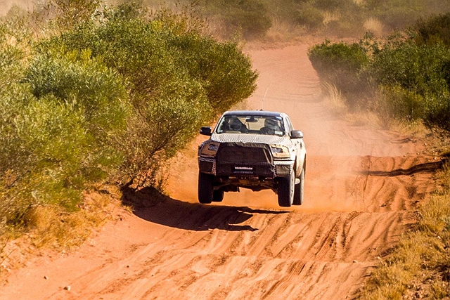 皮卡也走性能風！Ford Ranger 推出 Raptor 版本，亞太市場明年發表（內有影片）