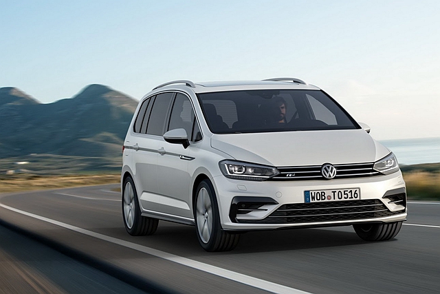 Volkswagen Touran 近日在台發表新年式車型，不過細數旗下類似產品，還有 Sportsvan 、Caddy 等，向上還有 7 人座的 Caddy Maxi 、 Sharan 等車，總類繁雜也讓原廠有整合部分車款的念頭。