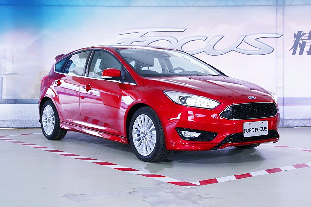 五門 Focus 則縮減為 1.6 升時尚型、1.5 升 Ecoboost 180 經典型以及 1.5 升Ecoboost 180 頂級運動型三種。