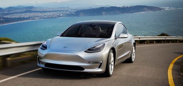 Tesla 將虧損問題歸咎於 Model 3 電池模組的生產瓶頸所引發的連鎖效應。