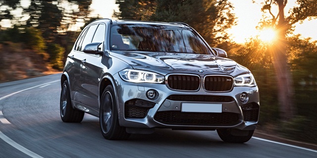 雖然上一代僅僅才問世 4 年，但 BMW 已經開始開發全新 X5，將會採用目前品牌最新的 CLAR 模組化平台，跟上其他 X 家族的腳步。圖為現行版本。