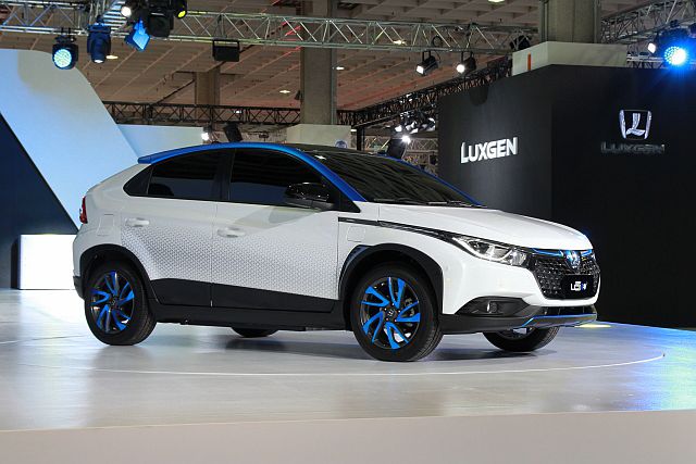 納智捷 U5 EV＋ 電動車，驅動馬達以及機電控制模組關鍵零組件，採用與 Tesla 相同供應商，具備 8.9 秒完成靜止加速到每小時 100 公里的性能實力。