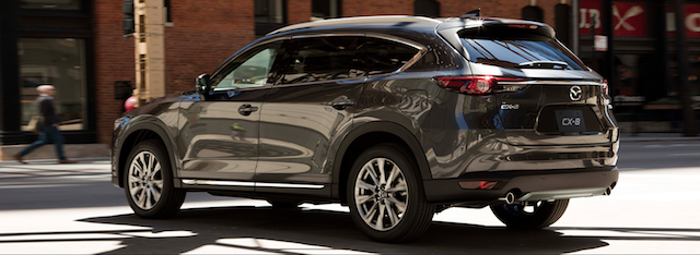 比 CX-9 略小一點的車寬，CX-8 目前只在包括日本在內的少數國家上市。