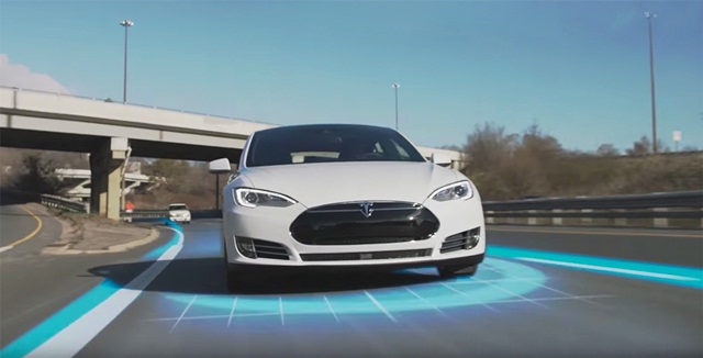原本話題最高的自動駕駛研發公司就是 Tesla 與 Apple，卻在這份榜單中墊底。