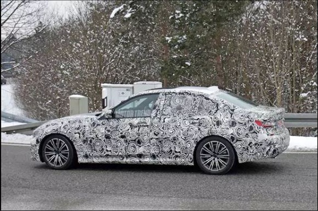 整體身形更加具有跑車風格，同時大量借鑑全新 5-Series 的設計語彙。