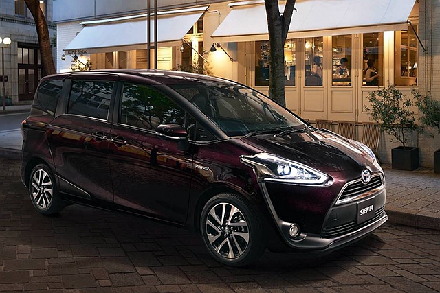 Toyota Sienta