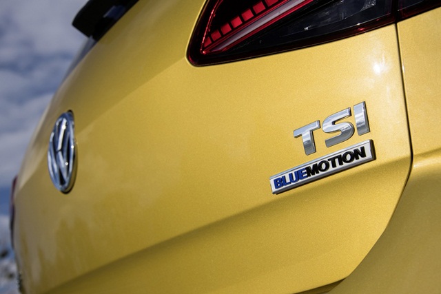 Volkswagen 推出全新的 1.5 TSI Bluemotion Micro-Hybrid 微型混合動力引擎。