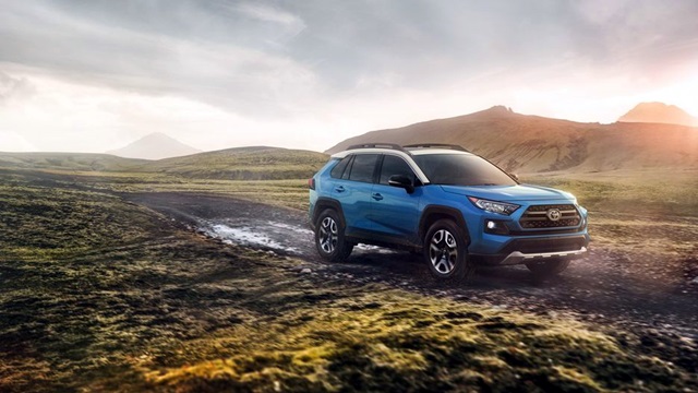 全新第五代 RAV4 進入台灣的時間預計也不會太晚，有望在今年底登場。