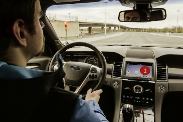 5G 新科技 汽車直接通訊 2 年後佈建