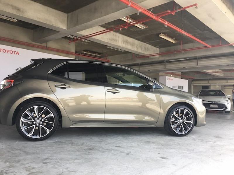 短車頭設計，在過彎上更俐落。