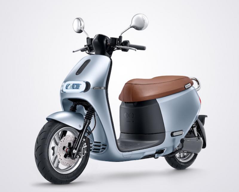 Gogoro 2 Delight 除了主打大學生，較低車身高度，也適合女性車主。