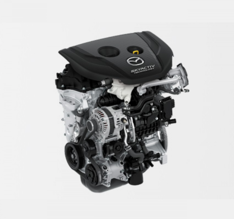 這顆 SKYACTIV -D 1.8  柴油引擎，擁有同級柴油引擎最低的 14.8 : 1  壓縮比。