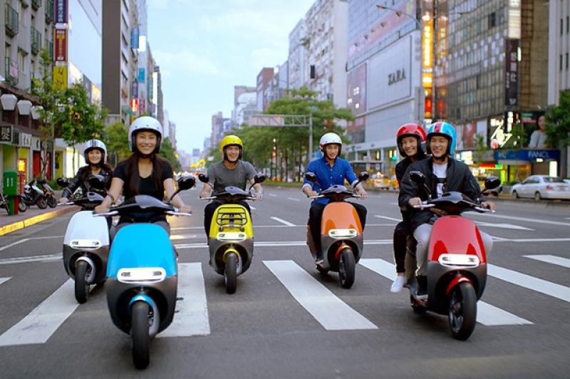 市場龍頭 Gogoro 隨即在今（1）日發表日付 66 元的購車方案。