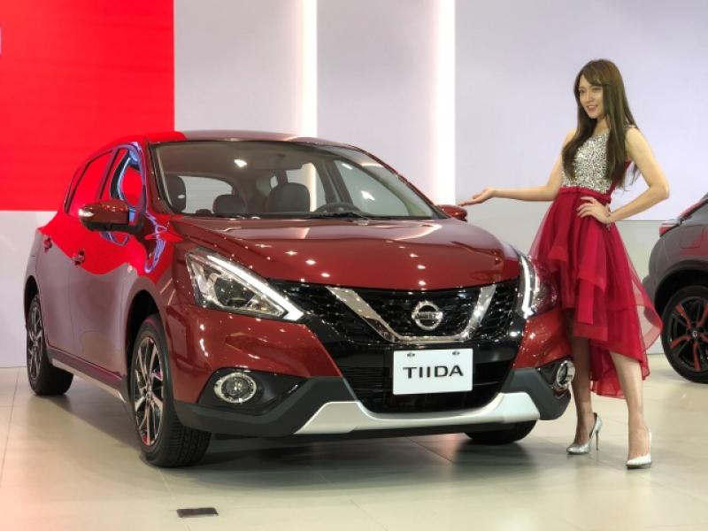 新年式 Tiida 與 Sentra 相同都是新增安全配備，全車系都標配 6 具安全氣囊。