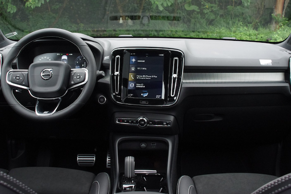 不只傳統手煞車成過去式，這些車內配備也將被取代！