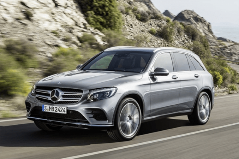不再是以水貨為大宗的 Mercedes-Benz C-Class 拿下冠軍，而是由同品牌休旅車 GLC 以 723 輛的成績佔據龍頭。